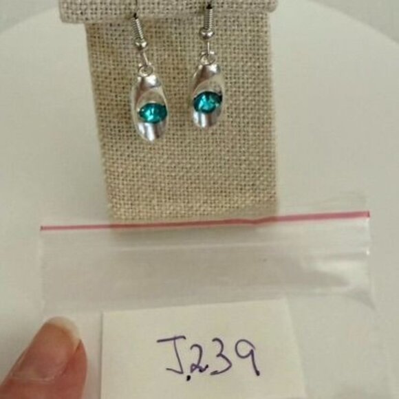 Blue Crystal Earrings Silver Plated Boho Glam Indie Sleaze Elegant Jewelry - Picture 7 of 8